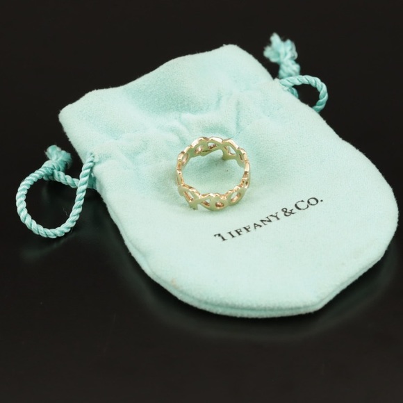 ✧ Tiffany & Co. 18K XOXO ring - Picture 11 of 11
